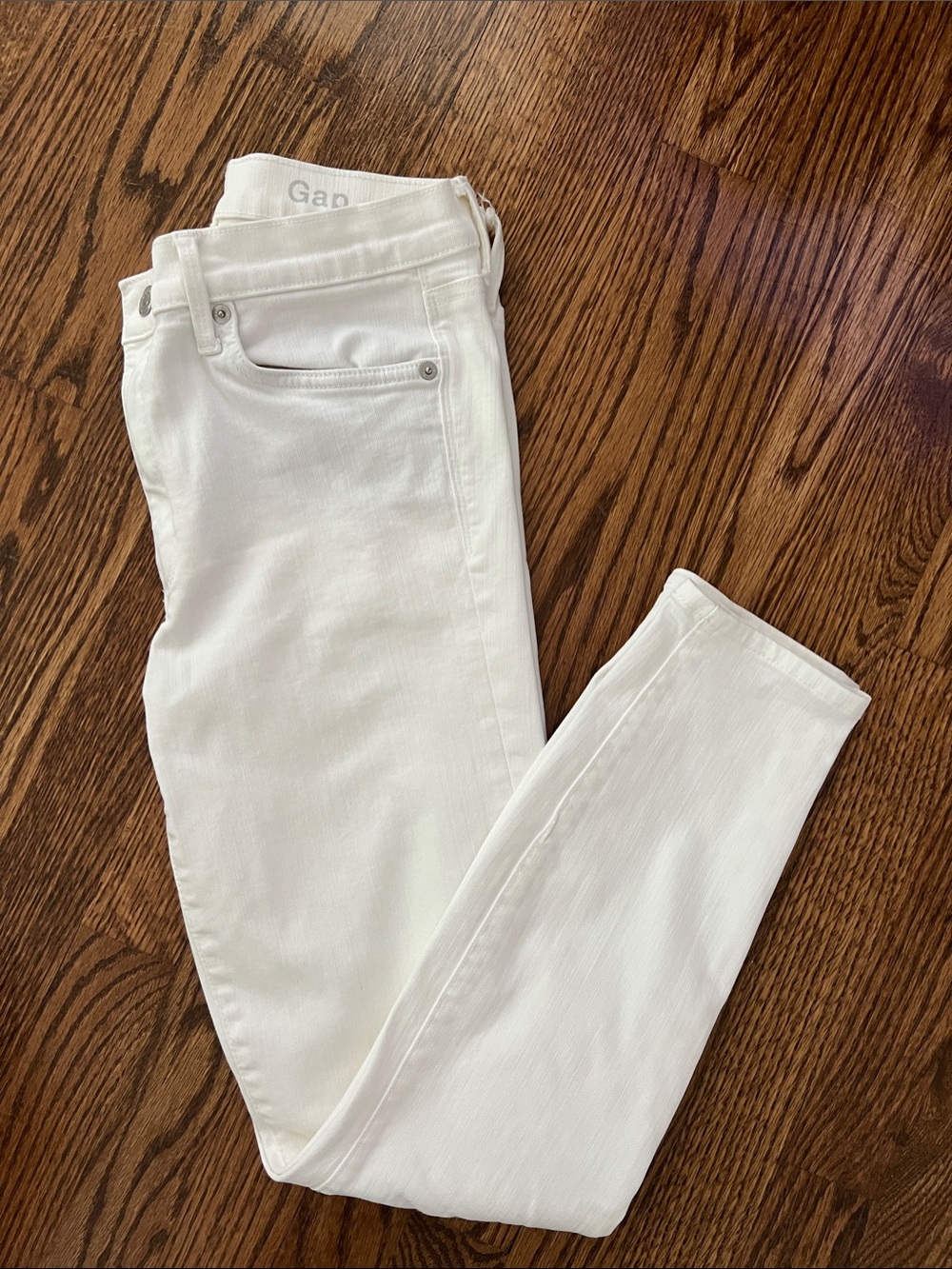 Gap White Stretch True Skinny Ankle Jeans - Size 28